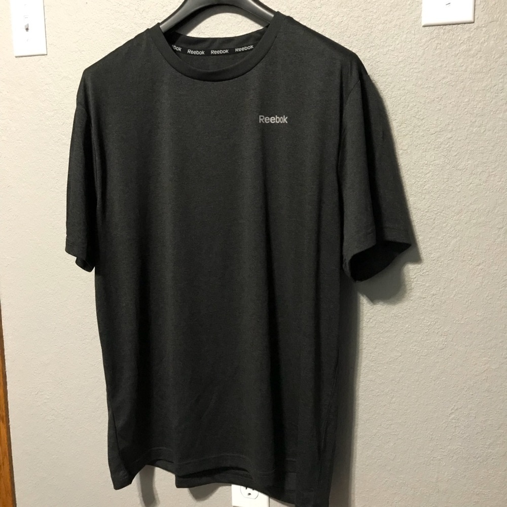 Reebok Men’s Tee (NWOT) Size XL